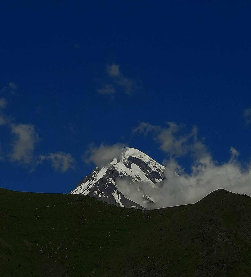 Apartamento Trip Zone Kazbegi Exterior foto